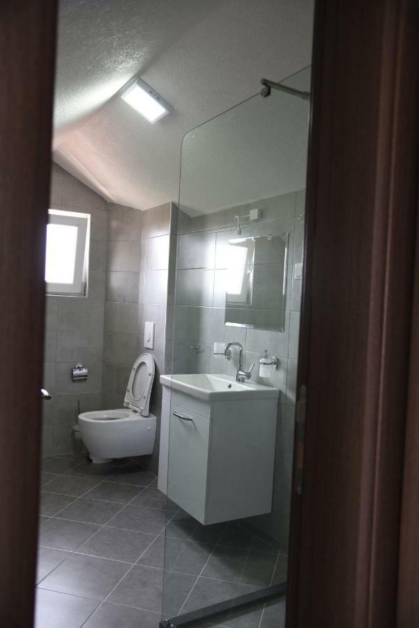 Mihail'S Apartments In Ohrid - 1 Ngoại thất bức ảnh