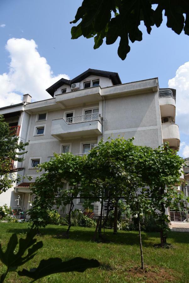 Mihail'S Apartments In Ohrid - 1 Ngoại thất bức ảnh